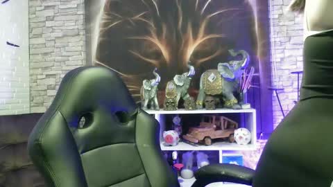 Georgina  online show from 01/12/25, 11:36