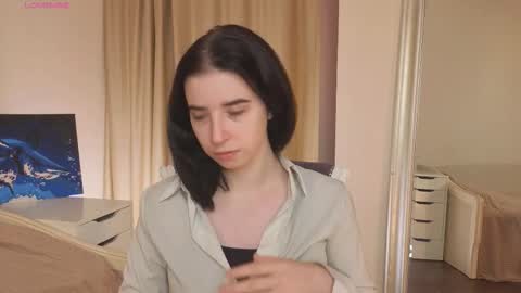 My name is Kelly online show from 11/01/25, 03:08