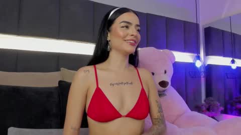 Kendal  online show from 02/10/25, 11:23