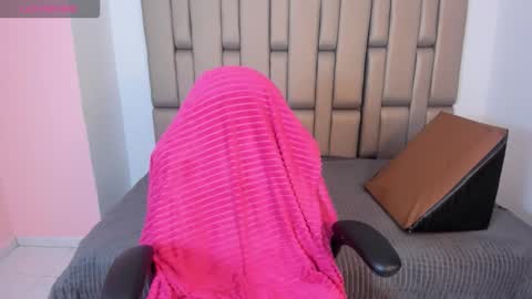 Georgina  online show from 01/18/26, 05:22