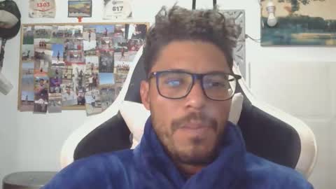 Snapshot of geovannygarrido91 chatting on 10/28/25, 09:17 geovannygarrido91 online show from 10/28/25, 09:17