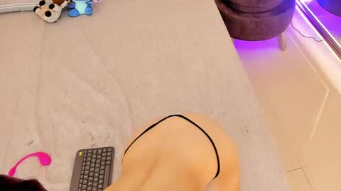 Snapshot of geral_johansson chatting on 02/12/25, 12:33 online show from 02/12/25, 12:33