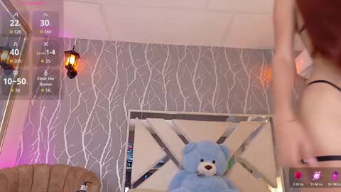 Snapshot of geral_johansson chatting on 10/15/25, 12:27 online show from 10/15/25, 12:27