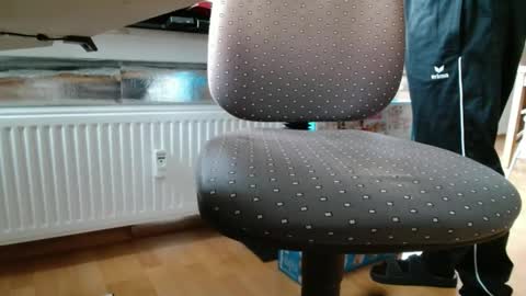 germanandy71 online show from 12/03/25, 08:56