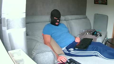 germanboy2601 online show from 10/03/25, 10:23