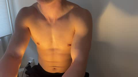 germanhunk123 online show from 04/11/26, 05:28
