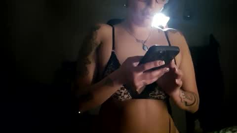 A  A online show from 01/24/25, 02:49