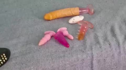 A  A online show from 02/01/25, 05:07