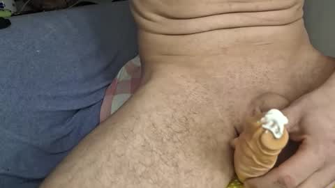 A  A online show from 02/11/25, 03:40