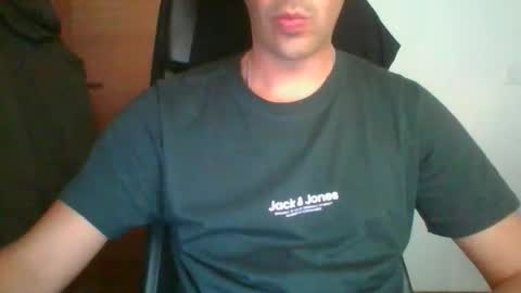 Snapshot of geronimo_2 chatting on 11/21/25, 12:59 geronimo_2 online show from 11/21/25, 12:59