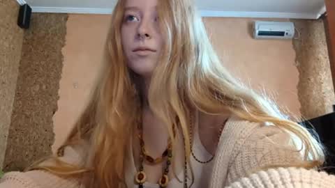 Kate online show from 04/10/26, 04:39