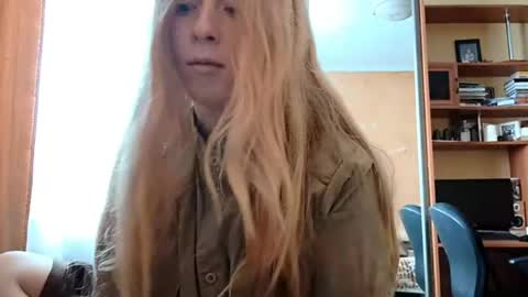 Kate online show from 04/14/26, 03:34