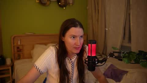 Anna online show from 09/20/25, 02:07