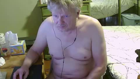 Snapshot of gethyn chatting on 02/07/25, 08:42 Gethyn online show from 02/07/25, 08:42