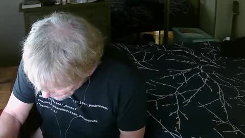 Snapshot of gethyn chatting on 02/26/25, 07:09 Gethyn online show from 02/26/25, 07:09