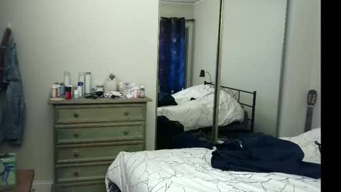 Snapshot of gethyn chatting on 11/22/25, 10:14 Gethyn online show from 11/22/25, 10:14