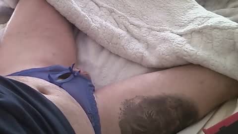 Snapshot of getmehard4213 chatting on 03/07/25, 05:49 Luscious online show from 03/07/25, 05:49