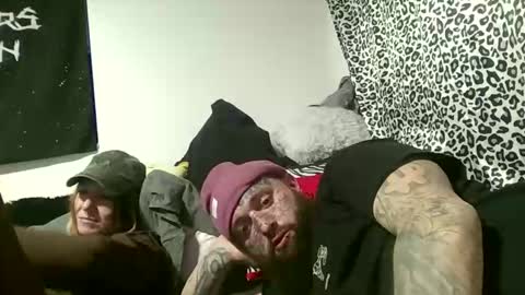 getoffmyshit1414 online show from 03/02/26, 01:18