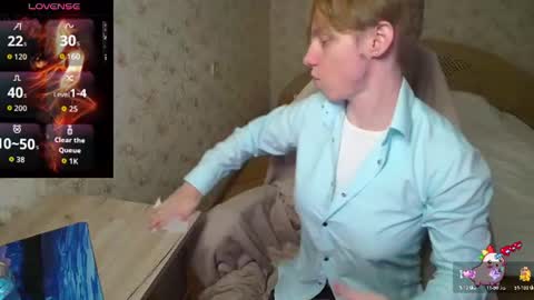 Snapshot of getoverherenow chatting on 07/18/26, 01:37 Alexis online show from 07/18/26, 01:37