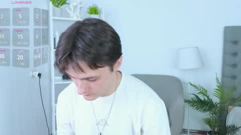 Alex online show from 10/16/25, 09:32