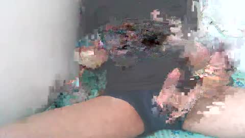 Snapshot of ggnstud chatting on 12/23/24, 08:22 Big Brown Cock online show from 12/23/24, 08:22