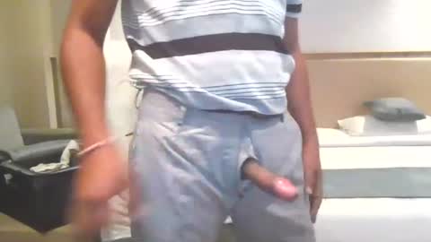 Big Brown Cock online show from 08/04/26, 04:31