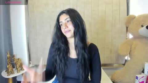 Danna Astrom online show from 05/02/26, 04:17
