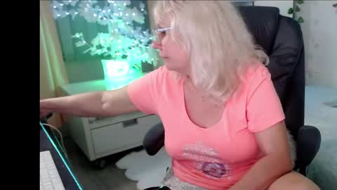 Ghertrudequeen online show from 06/04/26, 04:40