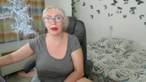 Snapshot of ghertrudequeen chatting on 06/23/26, 03:48 Ghertrudequeen online show from 06/23/26, 03:48