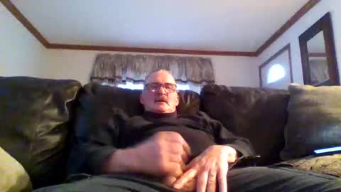 ghost2534 online show from 02/03/25, 10:21