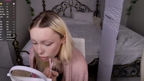 violeta online show from 04/08/26, 04:56