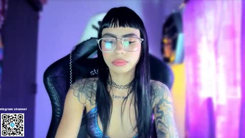 Sara online show from 01/14/26, 04:34