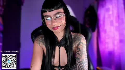 Sara online show from 04/24/26, 05:37