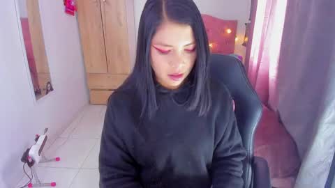 giaaaa   online show from 12/30/24, 02:30