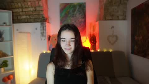 Gia Paige18 online show from 02/04/25, 12:22