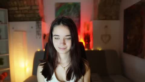 Gia Paige18 online show from 02/09/25, 12:30