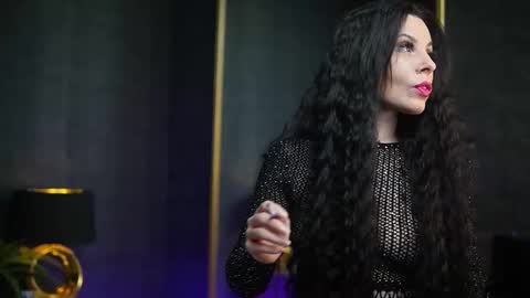 Snapshot of giaeasyice chatting on 01/13/26, 09:31 Gia online show from 01/13/26, 09:31