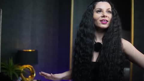 Snapshot of giaeasyice chatting on 01/15/26, 09:29 Gia online show from 01/15/26, 09:29