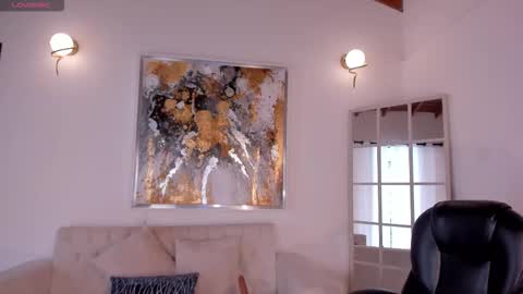 Gia Ferrera online show from 12/19/25, 07:10