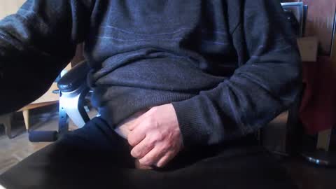 Gianni9000000 online show from 02/28/25, 09:36