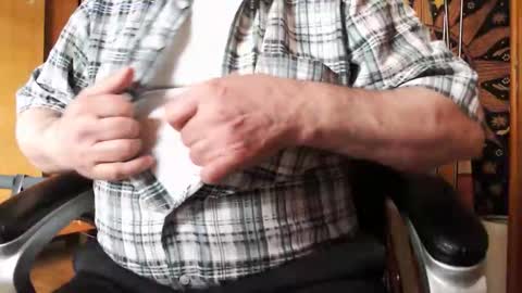 Gianni9000000 online show from 04/16/26, 10:38