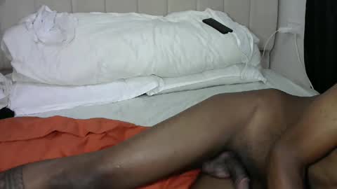 giant_couples online show from 11/06/25, 06:03