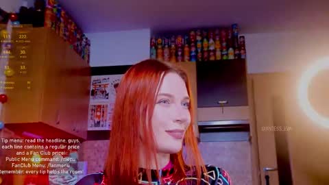 Snapshot of giantess_eva chatting on 09/26/25, 04:22 Eva online show from 09/26/25, 04:22