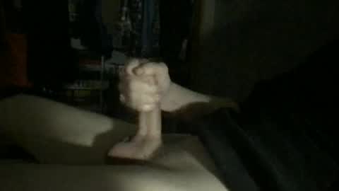 Snapshot of giantstep chatting on 02/04/25, 05:53 giantstep online show from 02/04/25, 05:53