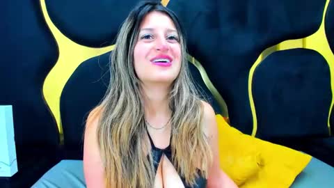 GiaRoussel online show from 12/15/25, 05:06