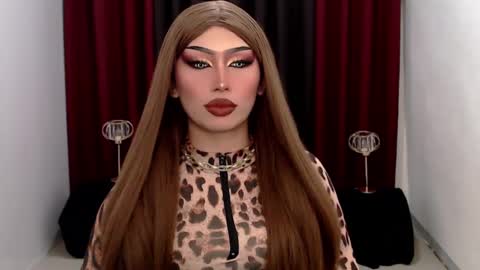 Gia X online show from 02/04/25, 06:14