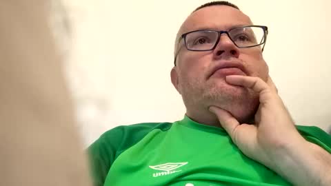 giddyup2222222 online show from 04/09/26, 08:42