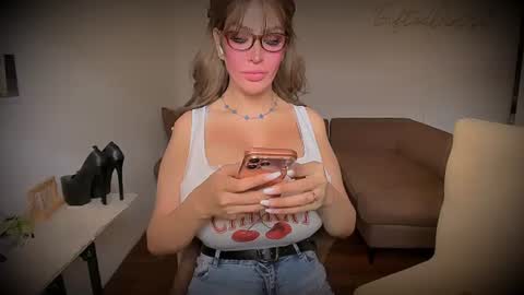 Snapshot of giftedgirl4u chatting on 07/13/26, 01:08 Ms. Abby - IF YOU DEMAND I DEMAND ASWELL- online show from 07/13/26, 01:08