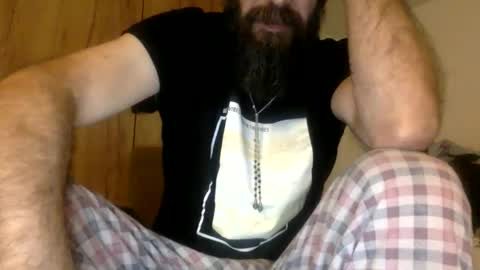 Snapshot of giggy81 chatting on 11/15/25, 04:14 iggy online show from 11/15/25, 04:14