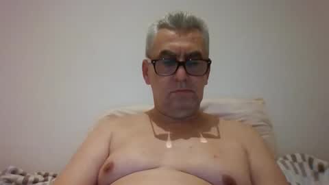 Snapshot of gigi1970 chatting on 12/02/24, 06:32 gigi1970 online show from 12/02/24, 06:32